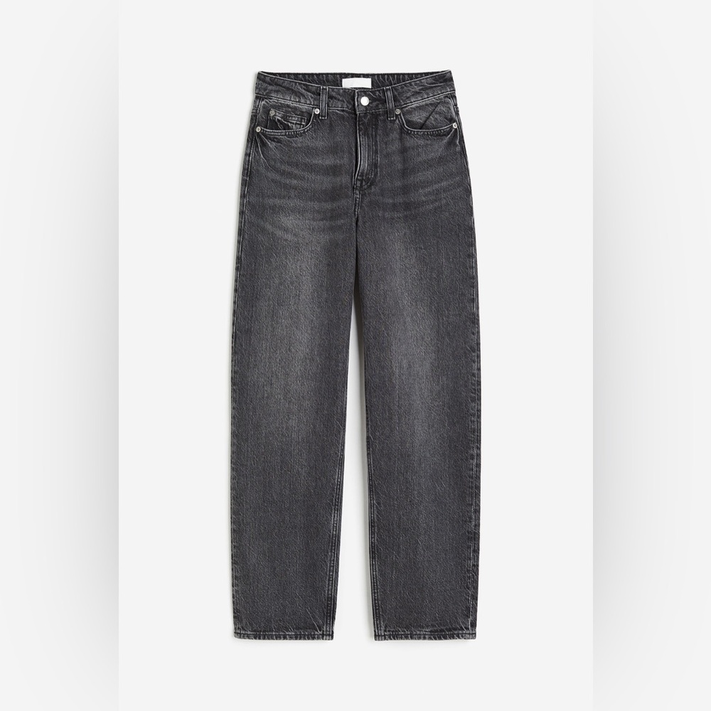 H&M Women’s Tapered Dark Denim Jeans